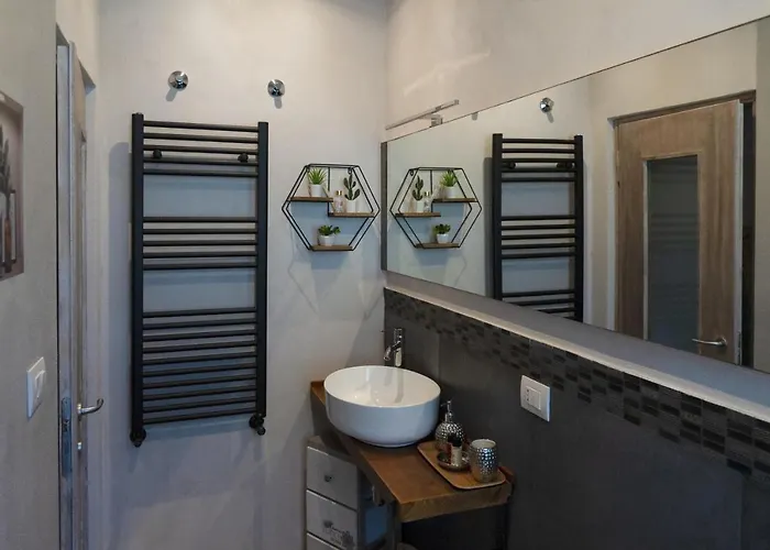 Santabarbara * ميليتو